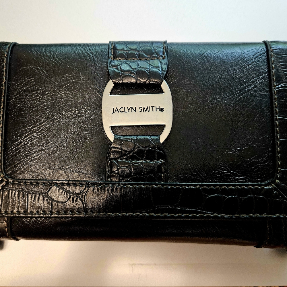 Jaclyn Smith Black Croc-Embossed Wallet